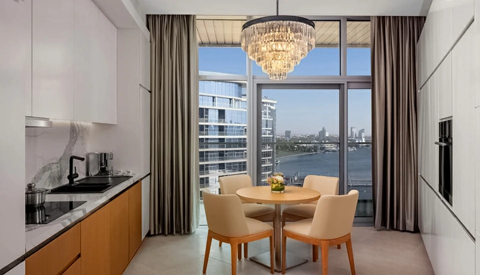 هتل هیلتون دبی کریک اند رزیدنس دبی